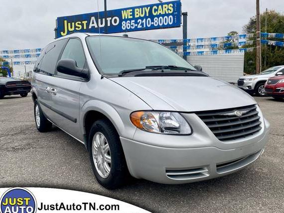 CHRYSLER TOWN AND COUNTRY 2005 1C4GP45R05B441213 image